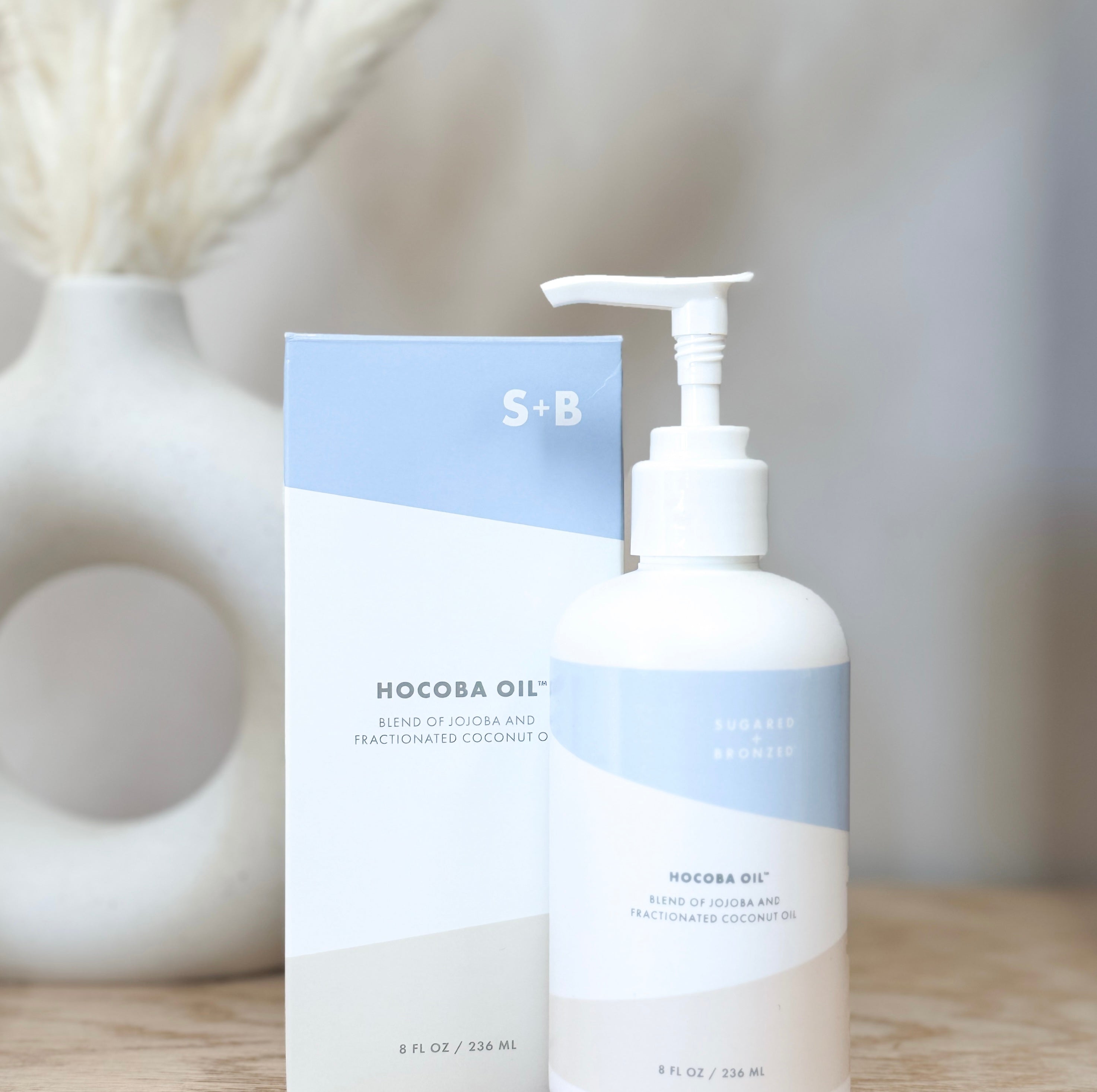 Hocoba Oil: The best duo in a bottle (hello soft skin)
